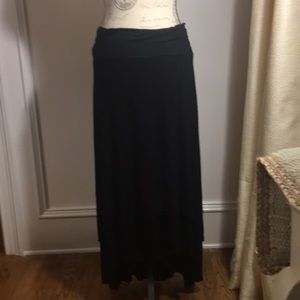 Asymmetrical hemline black skirt
